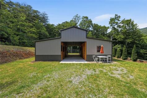 2781 Old Parker Place Road Ellijay GA 30536