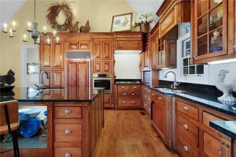 1104 Ridgeview Drive Big Canoe GA 30143