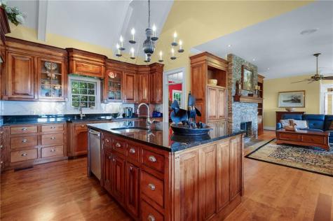 1104 Ridgeview Drive Big Canoe GA 30143