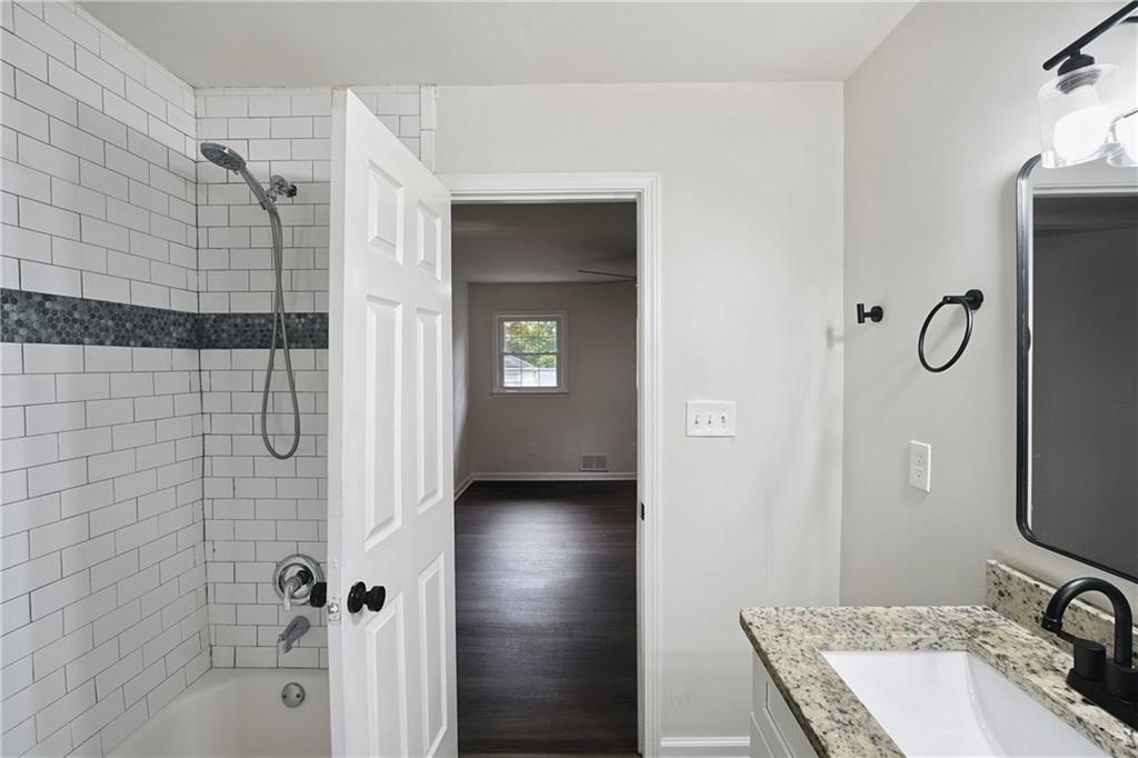 1410 Graymont Drive SW Atlanta GA 30310