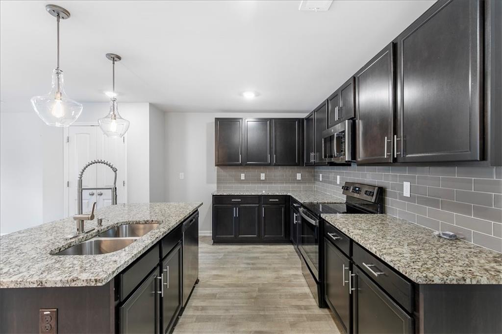 6426 Beaver Creek Trail South Fulton GA 30349