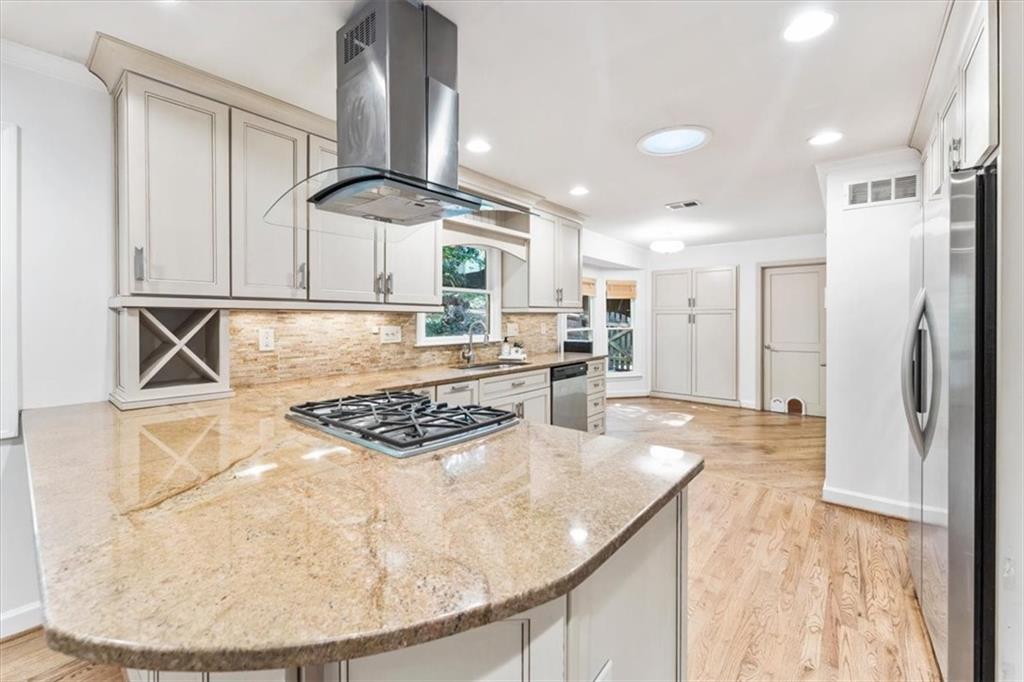 310 Clear Creek Court Roswell GA 30076