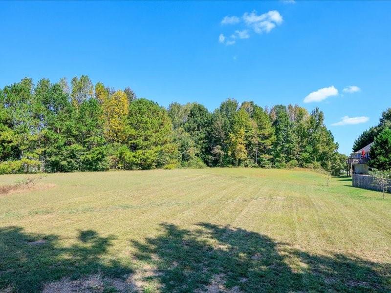 44 Twin Oaks Trail Dallas GA 30157