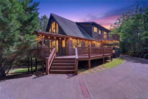 78 Mountain Peaks Lane Blue Ridge GA 30513