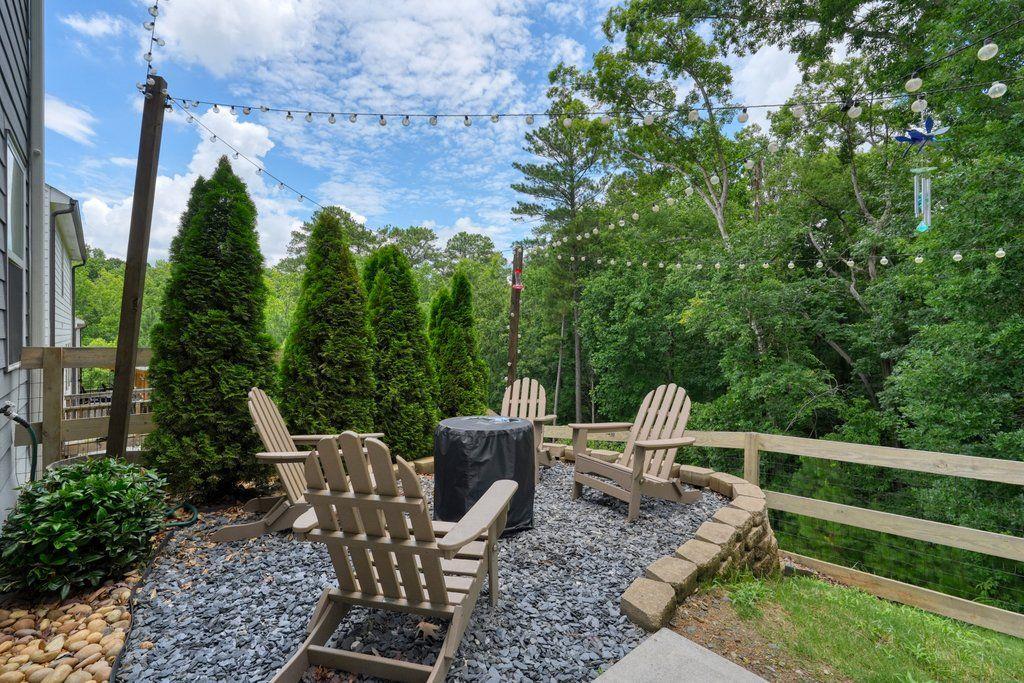 211 Shoals Bridge Road Acworth GA 30102