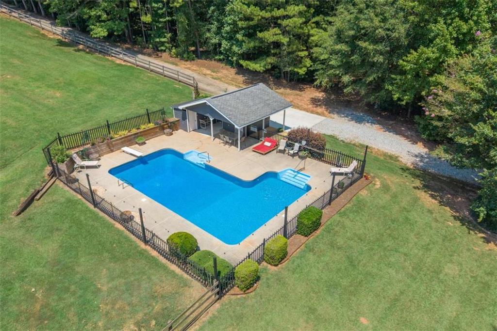1370 Cook Road Oxford GA 30054