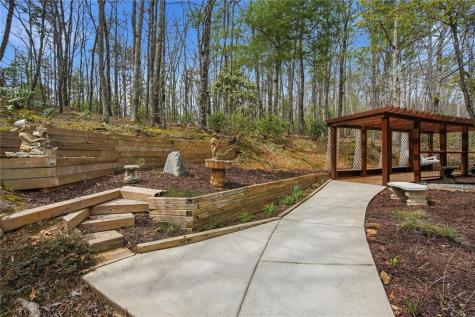 1399 Old Parker Place Road Ellijay GA 30536