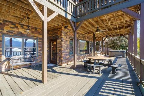 5 Emerald Point Blairsville GA 30512