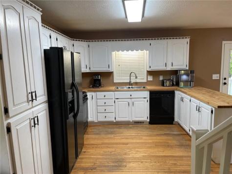 542 Sharp Top Circle Blairsville GA 30512