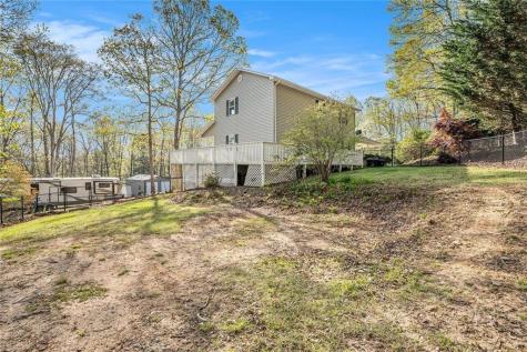 542 Sharp Top Circle Blairsville GA 30512
