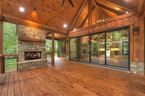 318 Misty Valley Lane Ellijay GA 30536