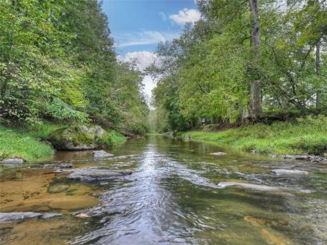 318 Misty Valley Lane Ellijay GA 30536