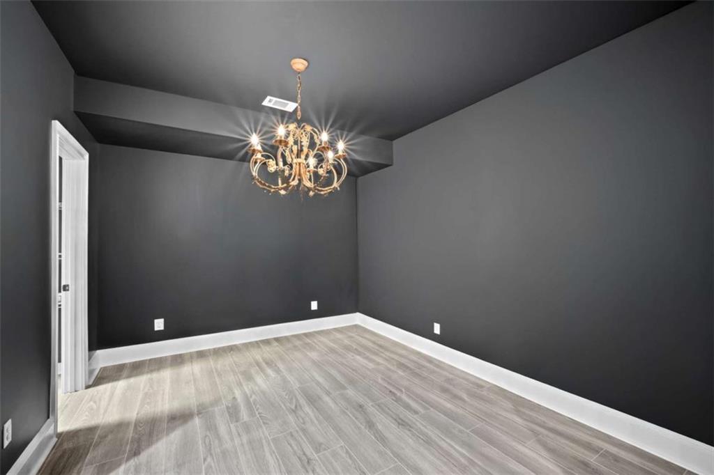 1670 Riverside Road Roswell GA 30076