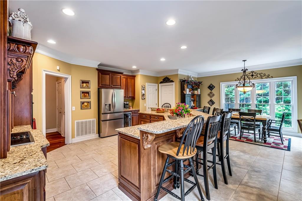 411 Overlook Way Cohutta GA 30710