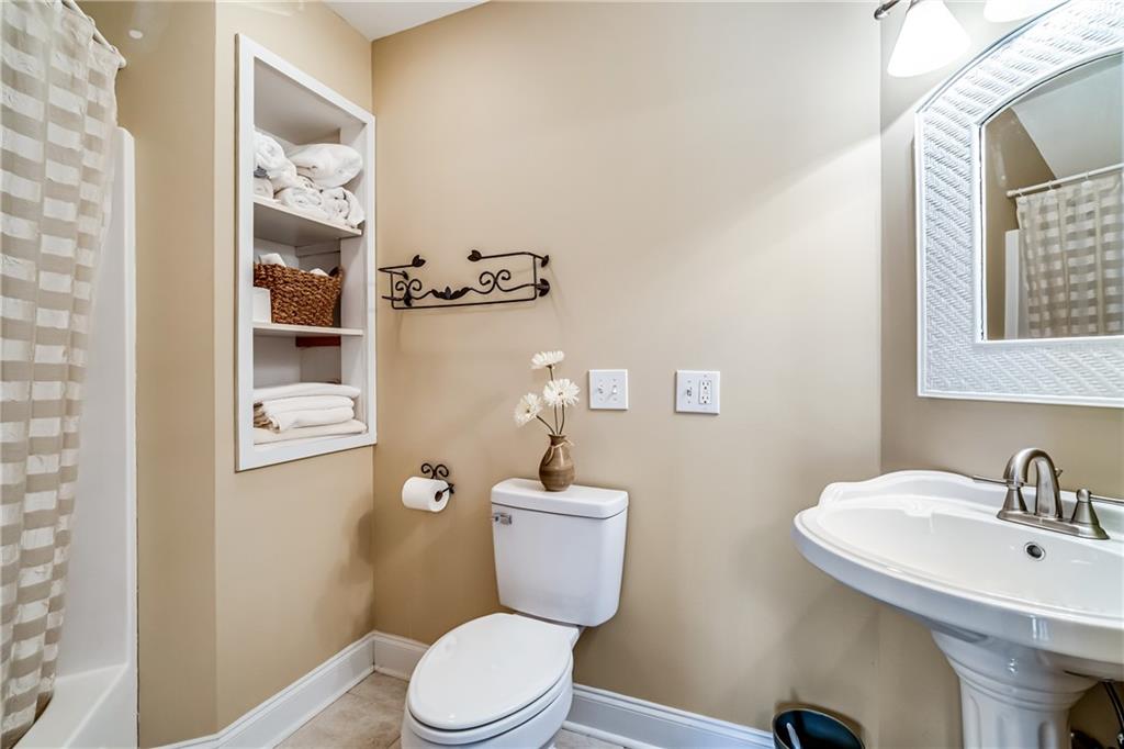 411 Overlook Way Cohutta GA 30710