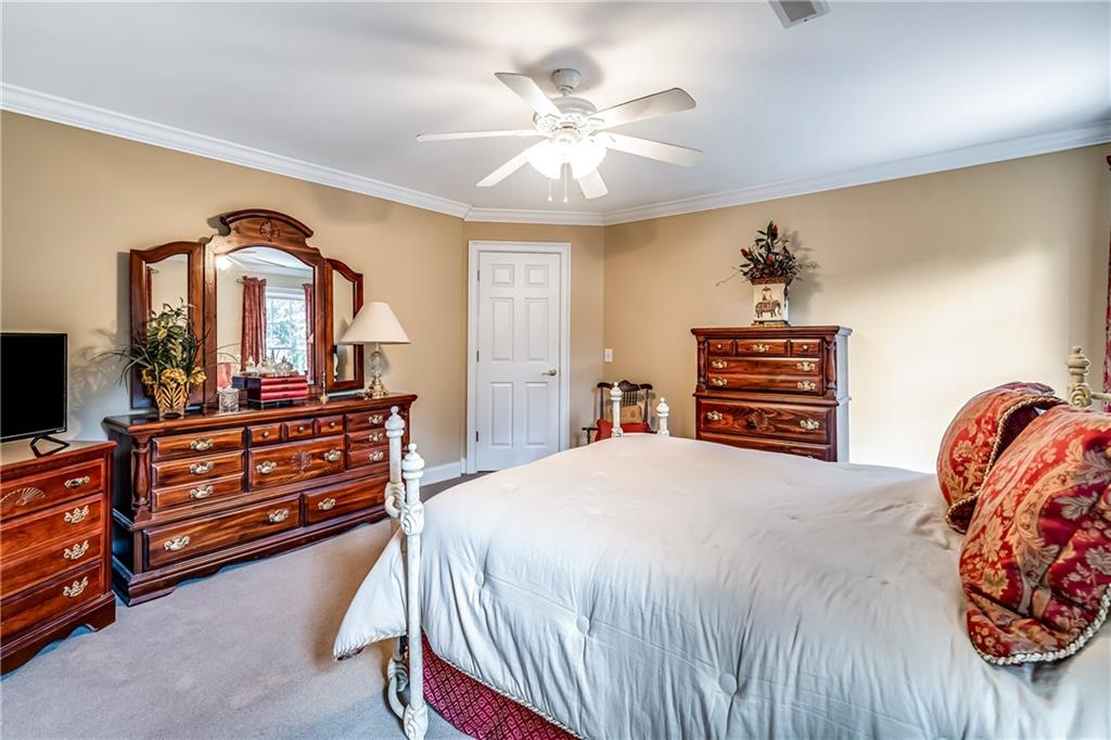 411 Overlook Way Cohutta GA 30710