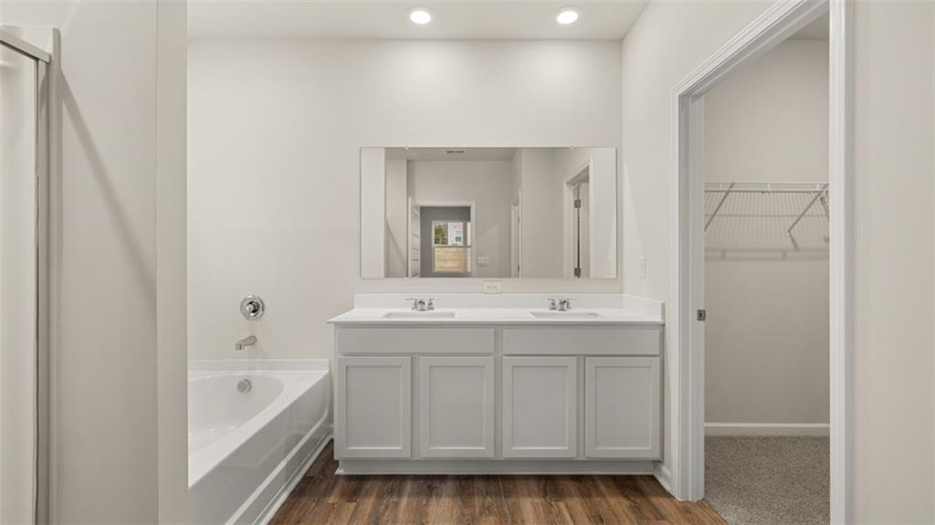 102 Planters Row Perry GA 31069