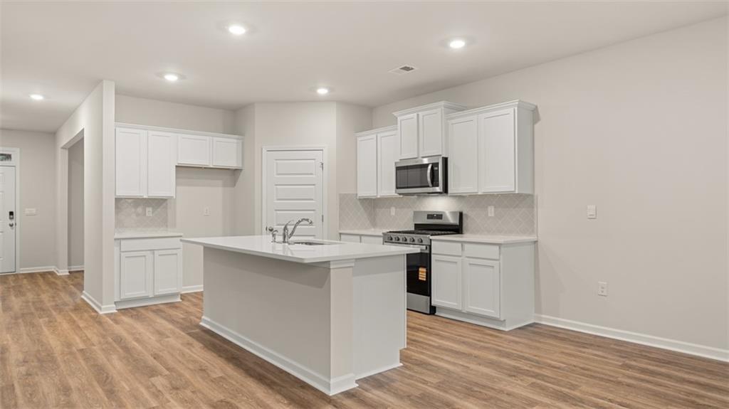102 Planters Row Perry GA 31069