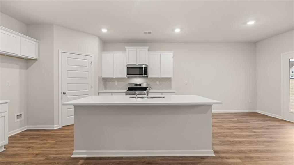 102 Planters Row Perry GA 31069
