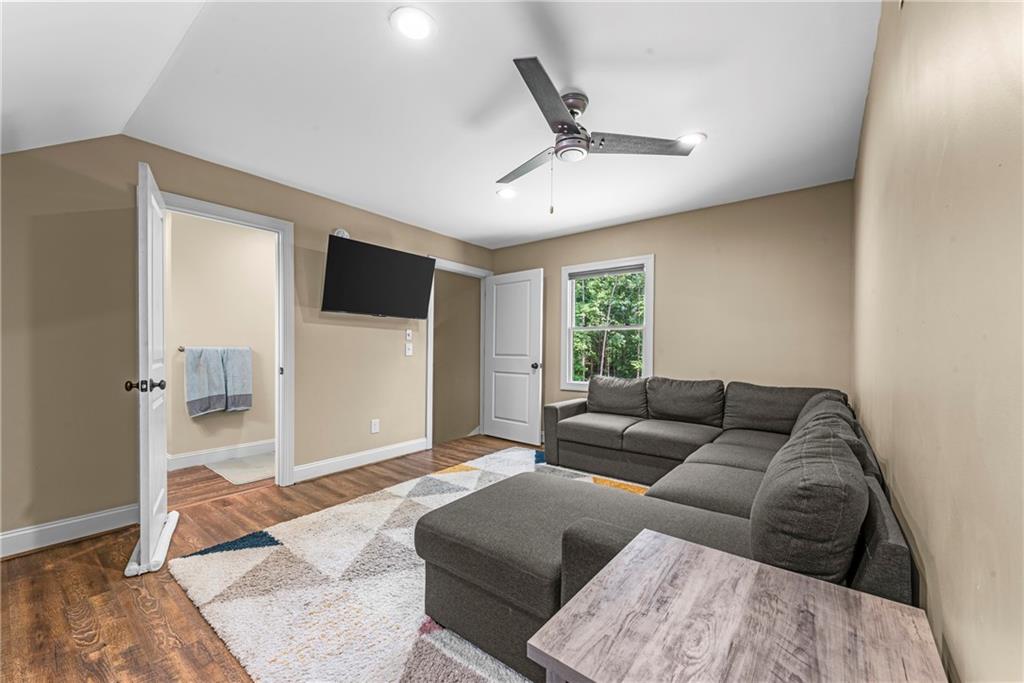 4835 J R Sims Road Irwinton GA 31054