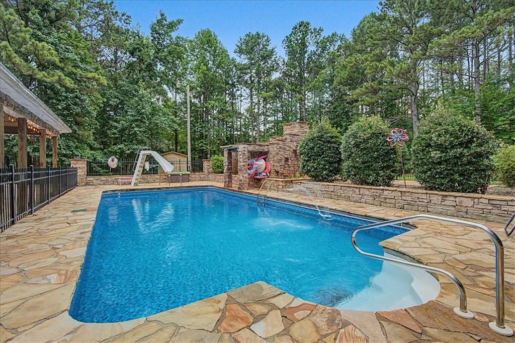 75 N Raburn Road Bremen GA 30110