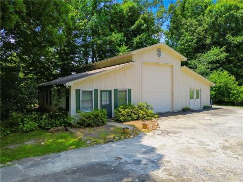 127 Grandview Drive Ellijay GA 30540