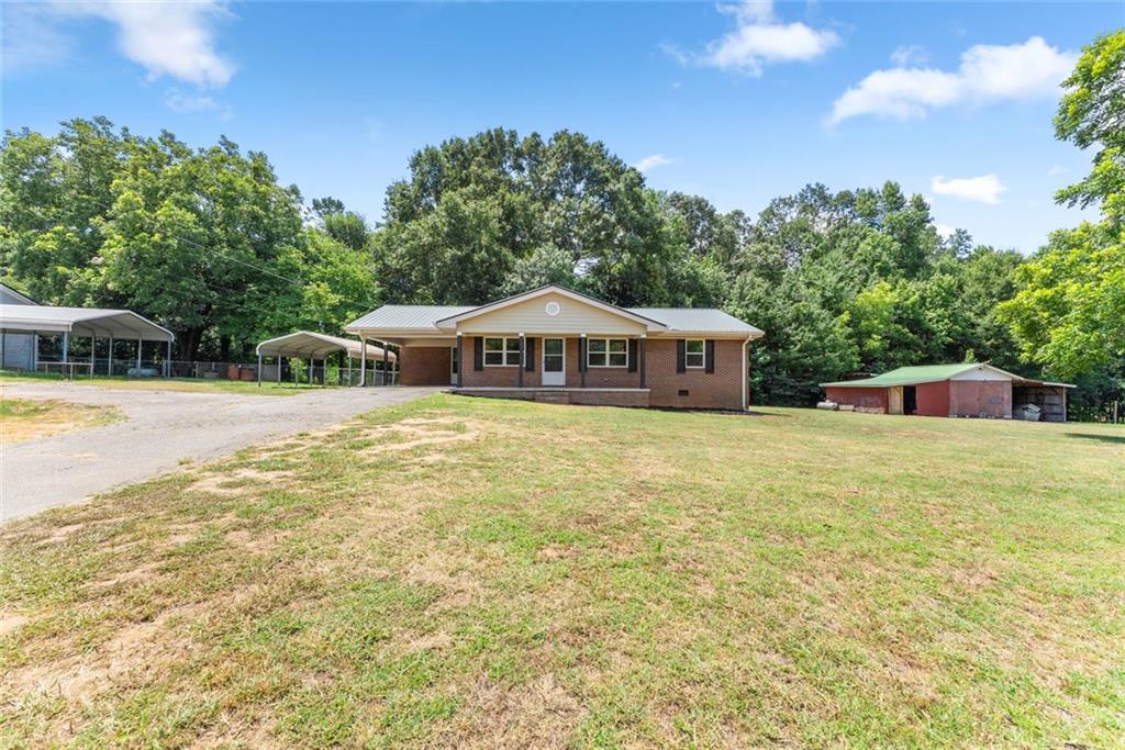 6018 Highway 52 Gillsville GA 30543
