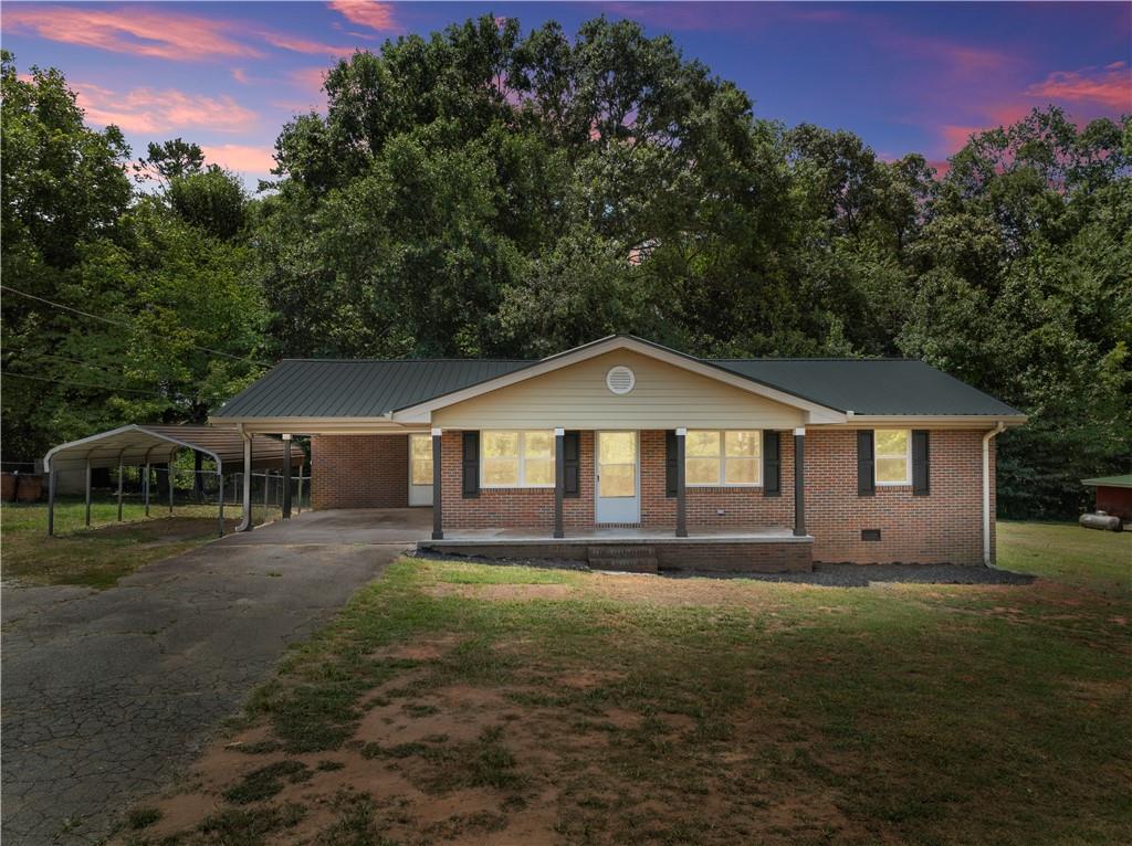 6018 Highway 52 Gillsville GA 30543