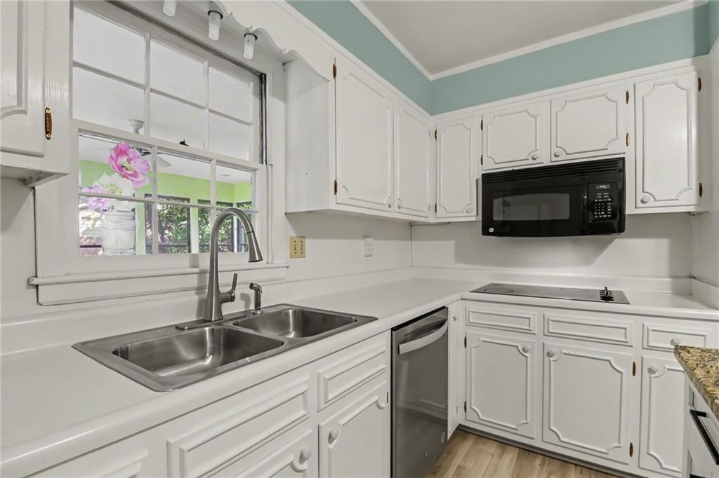 2027 Gainsborough Drive Chamblee GA 30341