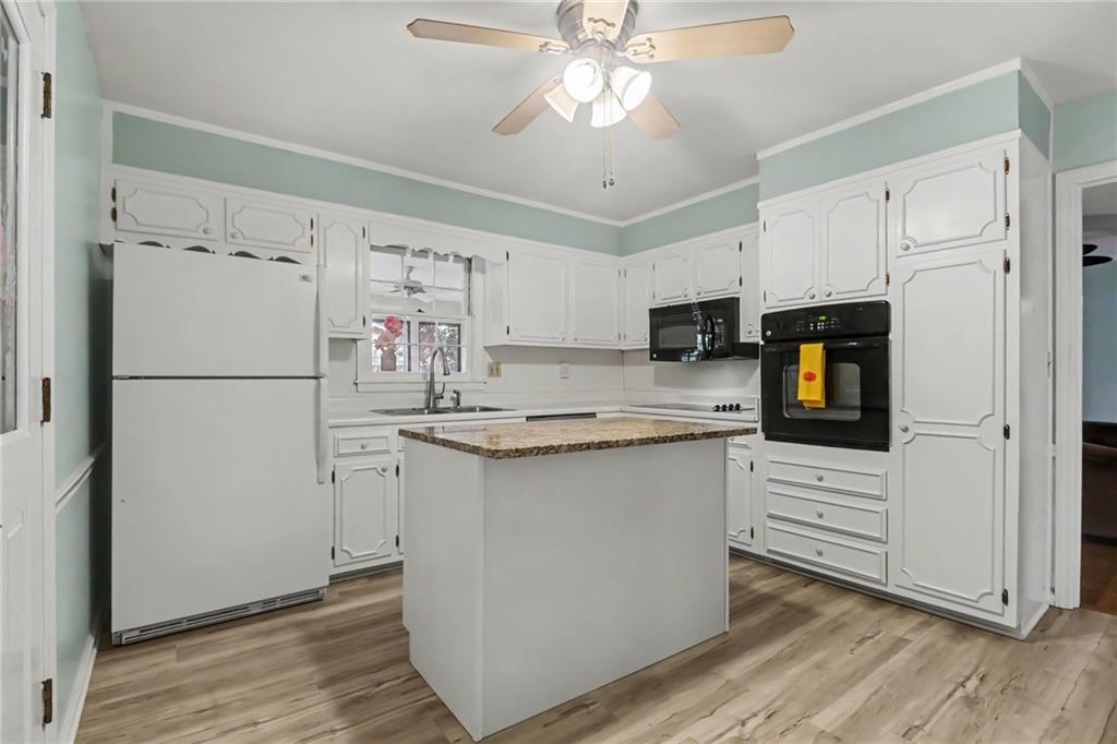 2027 Gainsborough Drive Chamblee GA 30341