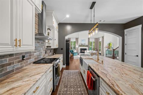 620 Foxpaw Leaf Lane Ellijay GA 30536