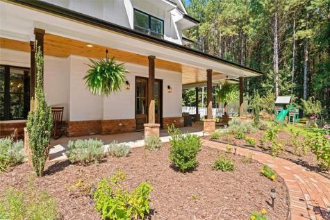 620 Foxpaw Leaf Lane Ellijay GA 30536