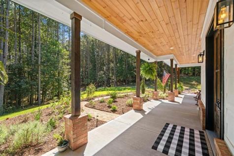 620 Foxpaw Leaf Lane Ellijay GA 30536
