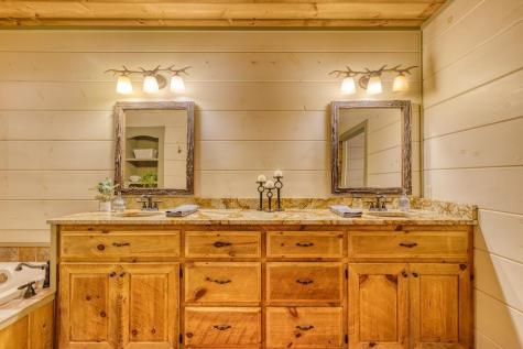 481 Mountain Top Drive Blue Ridge GA 30513
