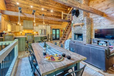 481 Mountain Top Drive Blue Ridge GA 30513