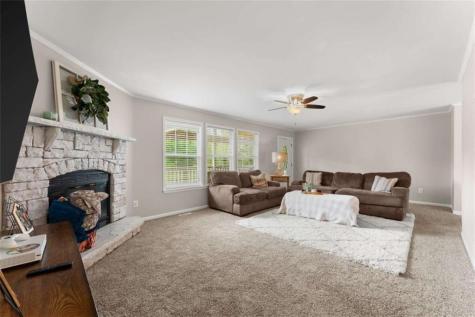 82 Bobbys Drive Cleveland GA 30528