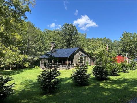 581 N Garrett Branch Road Ellijay GA 30536