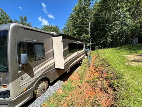 581 N Garrett Branch Road Ellijay GA 30536