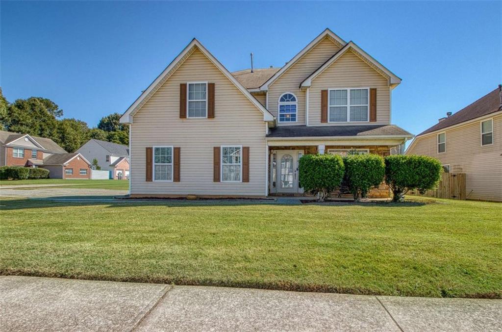 11608 Sarah Loop Hampton GA 30228