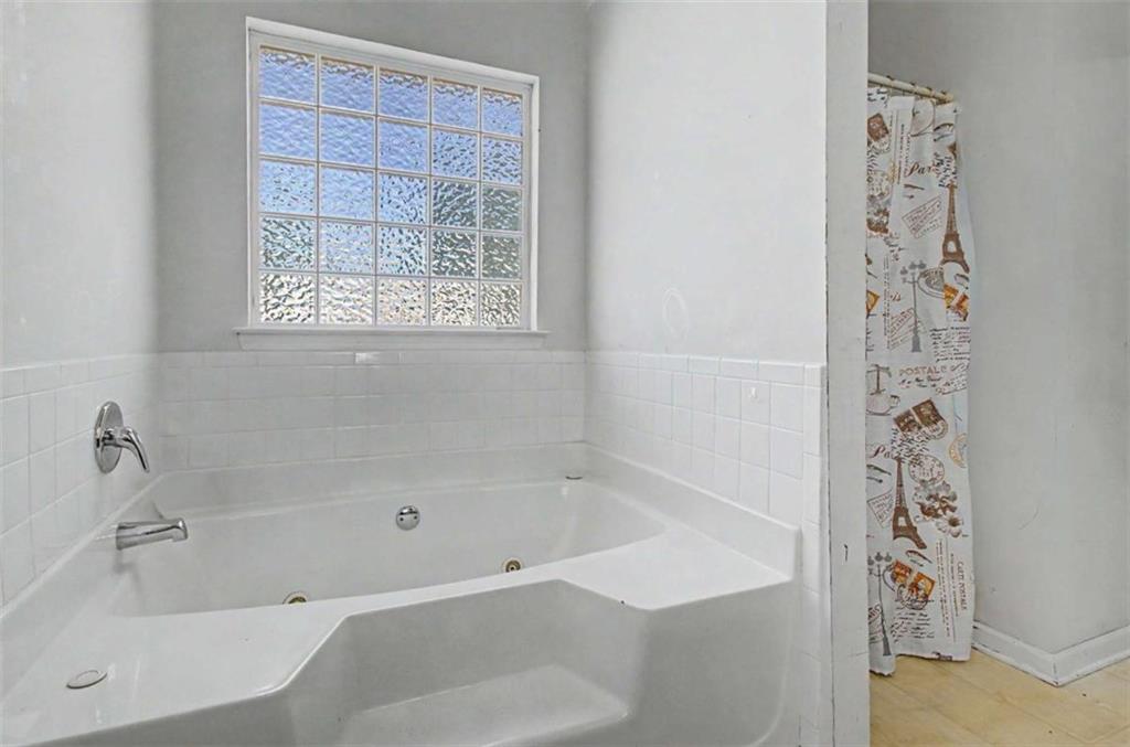 11608 Sarah Loop Hampton GA 30228