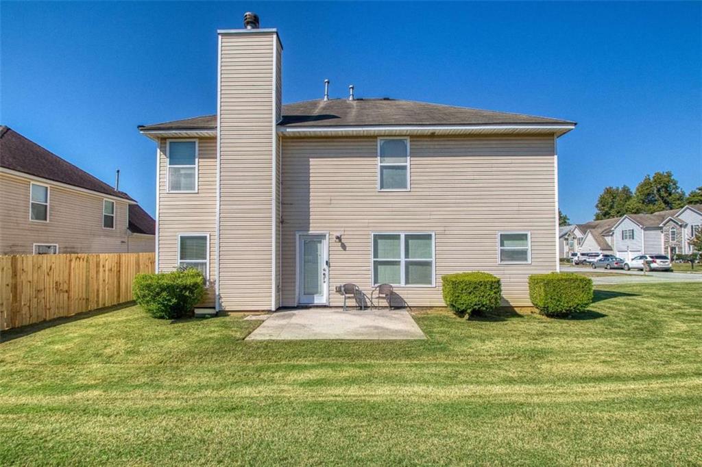 11608 Sarah Loop Hampton GA 30228