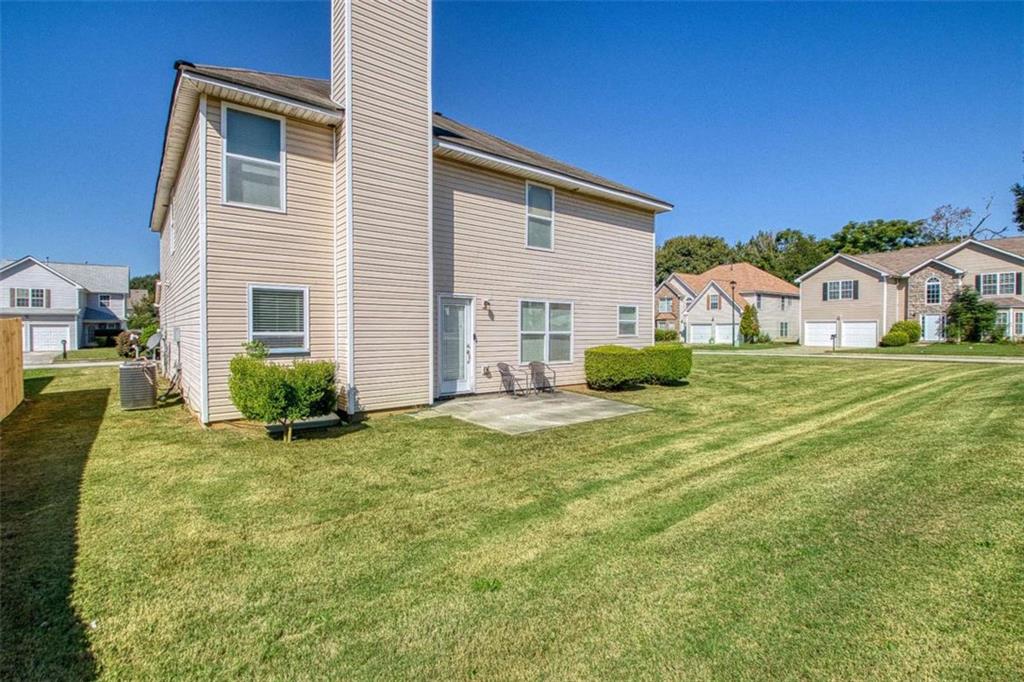 11608 Sarah Loop Hampton GA 30228