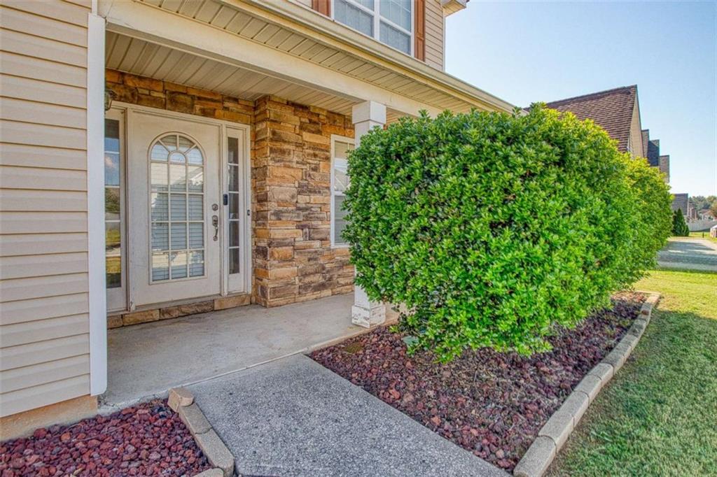 11608 Sarah Loop Hampton GA 30228
