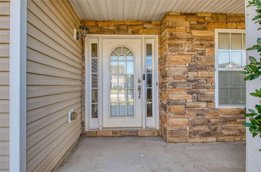 11608 Sarah Loop Hampton GA 30228