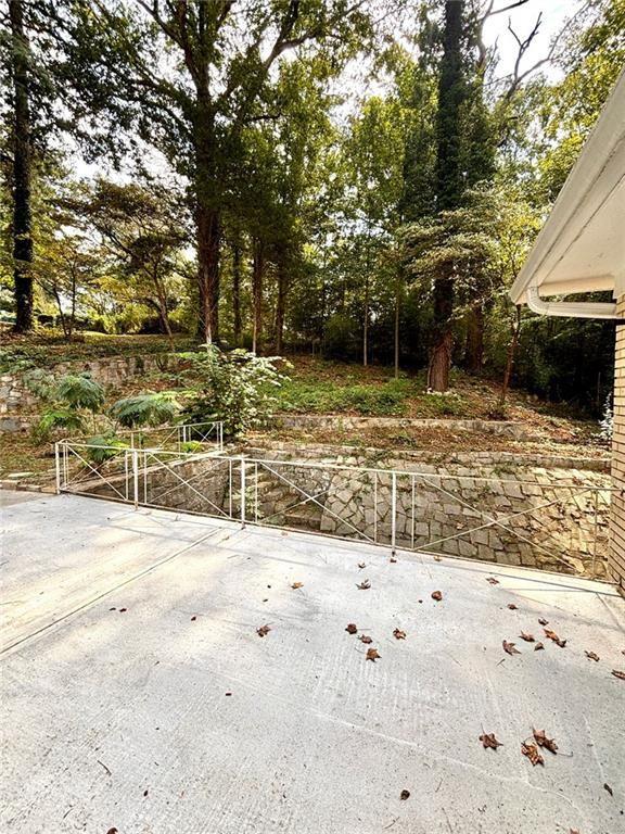 2924 Handy Drive NW Atlanta GA 30318