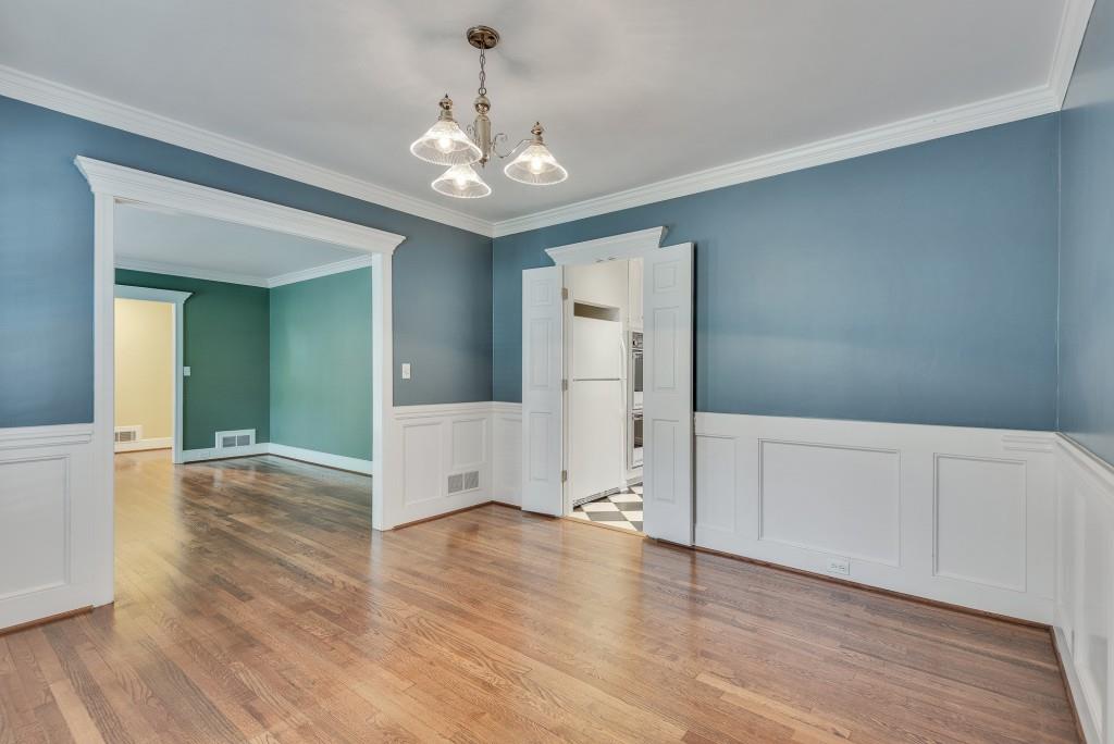1882 Bedfordshire Court Decatur GA 30033