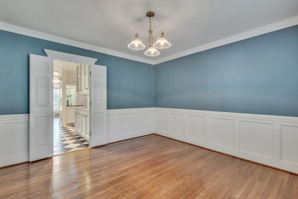 1882 Bedfordshire Court Decatur GA 30033