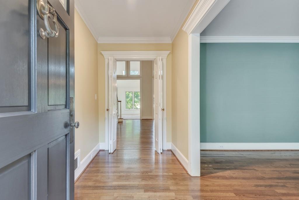 1882 Bedfordshire Court Decatur GA 30033