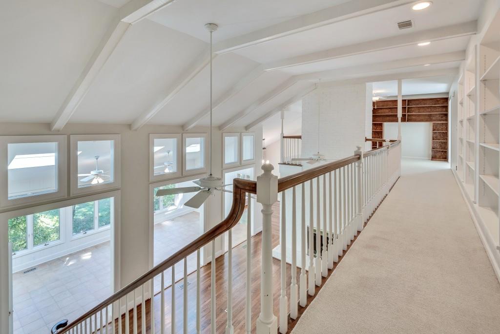 1882 Bedfordshire Court Decatur GA 30033