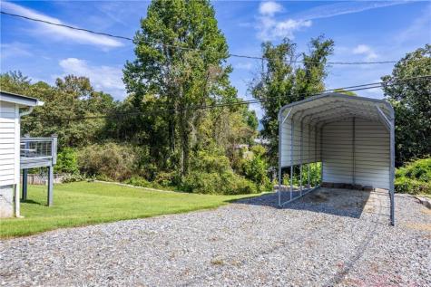 65 Lucille Avenue Ellijay GA 30540